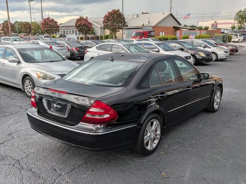 Used 2006 Mercedes-Benz E 350 4MATIC Sedan image 15
