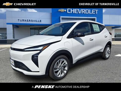 New 2027 Chevrolet Bolt LT FWD image 1