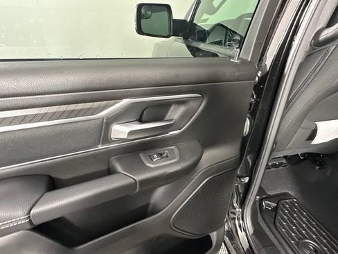 New 2026 RAM 1500 4x4 Crew Cab image 12