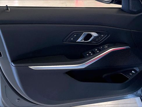 New 2026 BMW 330i Sedan w/ M Sport Package image 10