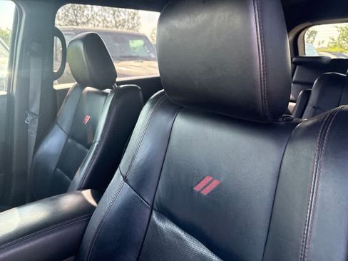 Used 2021 Dodge Durango R/T w/ Technology Group RWD image 6