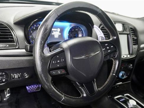 Used 2016 Chrysler 300 S image 11