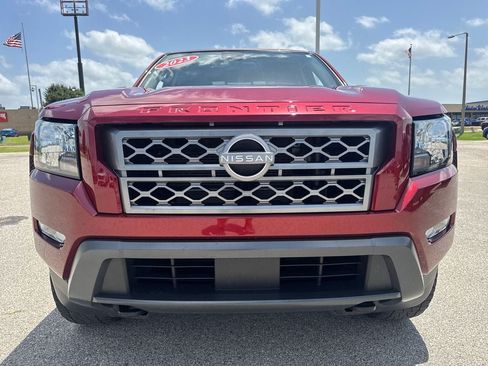 Used 2023 Nissan Frontier SV w/ SV Convenience Package AWD/4WD image 9