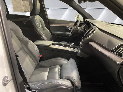 Used 2024 Volvo XC90 T8 Ultimate image 16