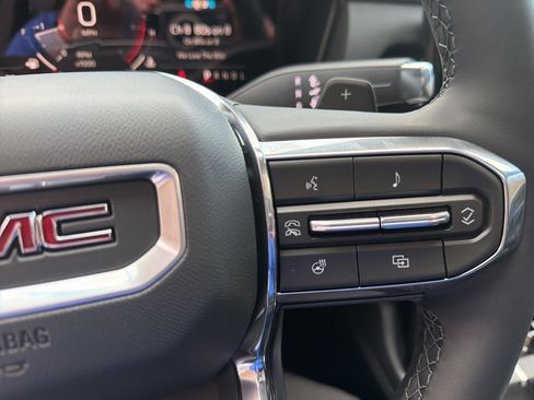 New 2026 GMC Terrain Elevation w/ Elevation Premium Package image 25