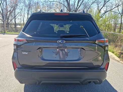 Certified 2026 Subaru Forester Premium image 5