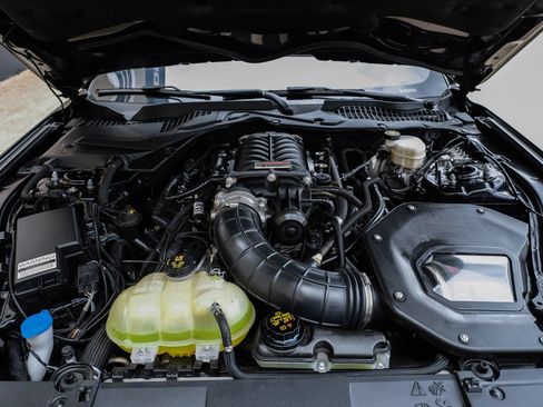 Used 2022 Ford Mustang GT RWD image 38