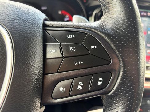 Used 2023 Dodge Durango R/T w/ Blacktop Package AWD/4WD image 26