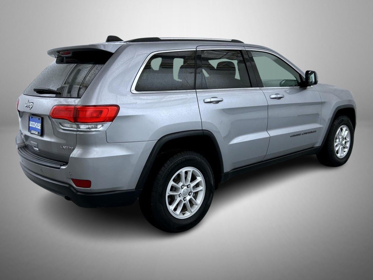 Used 2019 Jeep Grand Cherokee Laredo AWD/4WD image 5