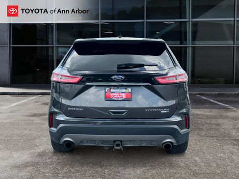 Used 2020 Ford Edge Titanium w/ Equipment Group 301A AWD/4WD image 11