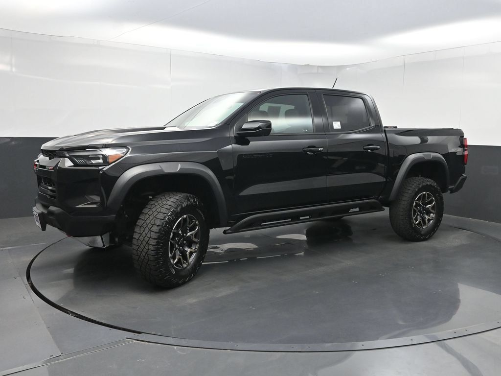 Used 2023 Chevrolet Colorado ZR2 w/ ZR2 Convenience Package III AWD/4WD image 22
