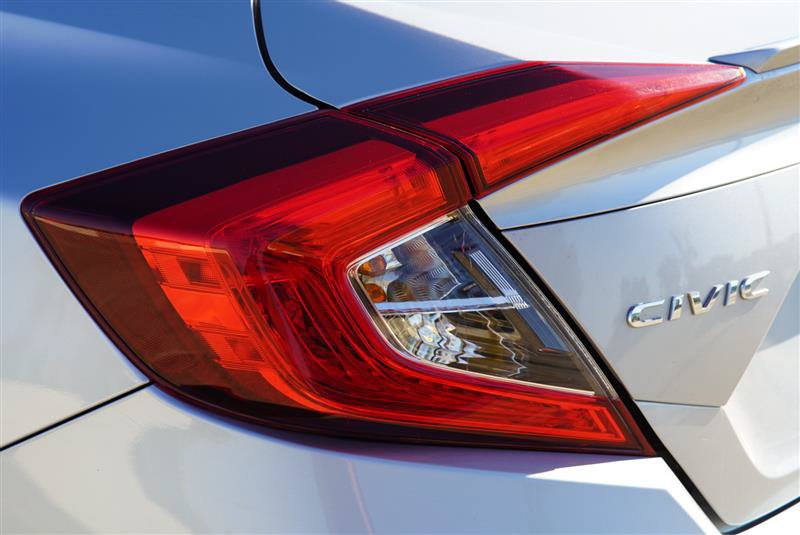 Used 2016 Honda Civic EX-L image 39
