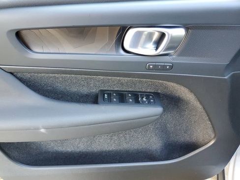 Certified 2023 Volvo C40 P8 Recharge Plus w/ Climate Package AWD/4WD image 19