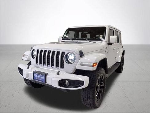 Used 2020 Jeep Wrangler Unlimited Sahara AWD/4WD image 2