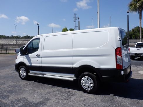 Used 2025 Ford Transit 250 Low Roof w/ Exterior Upgrade Package RWD image 3
