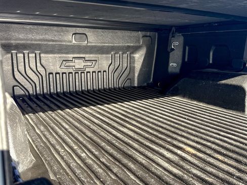 Certified 2024 Chevrolet Silverado 1500 Custom Trail Boss w/ LPO, Dark Essentials Package image 15