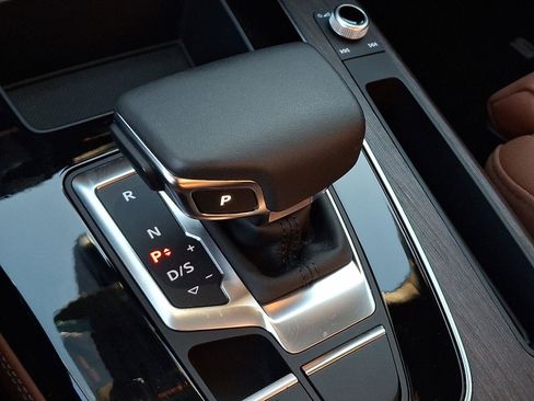 Certified 2024 Audi Q5 2.0T Premium Plus w/ Premium Plus Package image 15