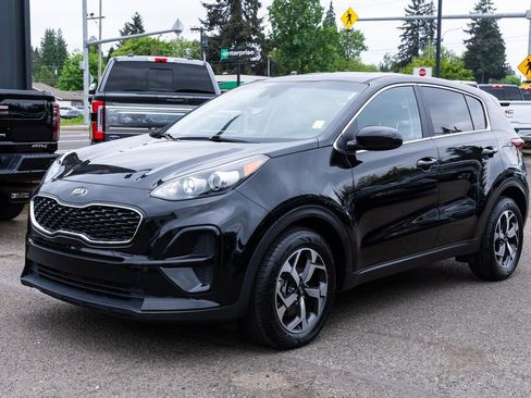 Used 2022 Kia Sportage LX FWD image 3