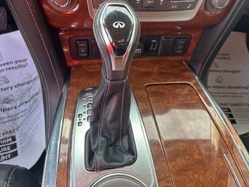 Used 2019 INFINITI QX80 Luxe image 18