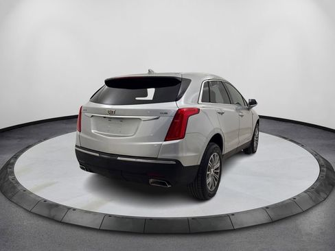 Used 2017 Cadillac XT5 Luxury image 5