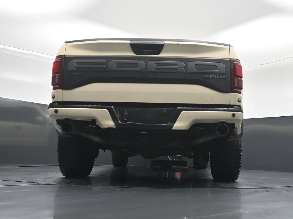 Used 2019 Ford F150 Raptor w/ Equipment Group 802A Luxury AWD/4WD image 47