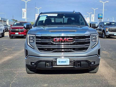 Used 2023 GMC Sierra 1500 SLT RWD image 2
