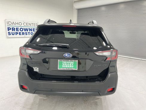 Certified 2025 Subaru Outback Onyx Edition AWD/4WD image 7