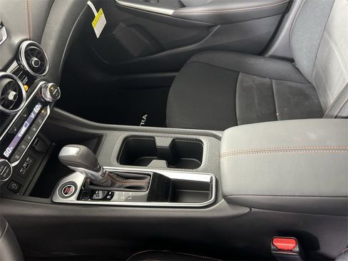 New 2025 Nissan Sentra SR image 24