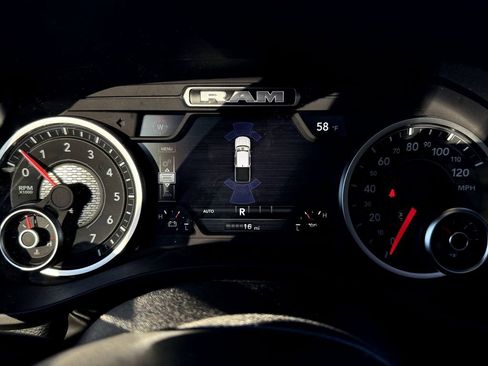 New 2026 RAM 1500 Big Horn AWD/4WD image 18
