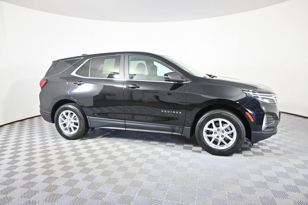 Used 2024 Chevrolet Equinox LT AWD/4WD image 8