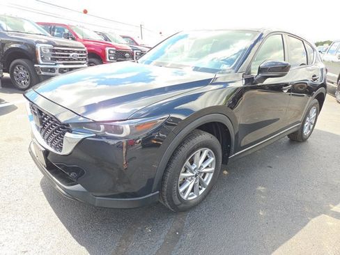 Used 2023 MAZDA CX-5 AWD 2.5 S w/ Select Package image 2