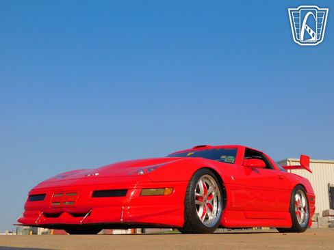 Used 1996 Chevrolet Corvette Coupe RWD image 21