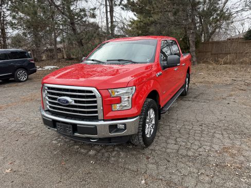 Used 2016 Ford F150 XLT w/ Equipment Group 301A Mid image 3