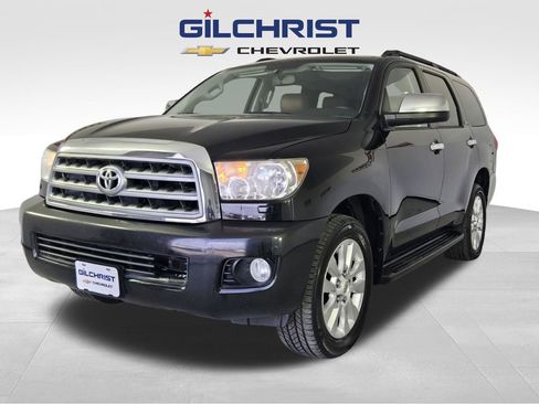 Used 2013 Toyota Sequoia Platinum image 3