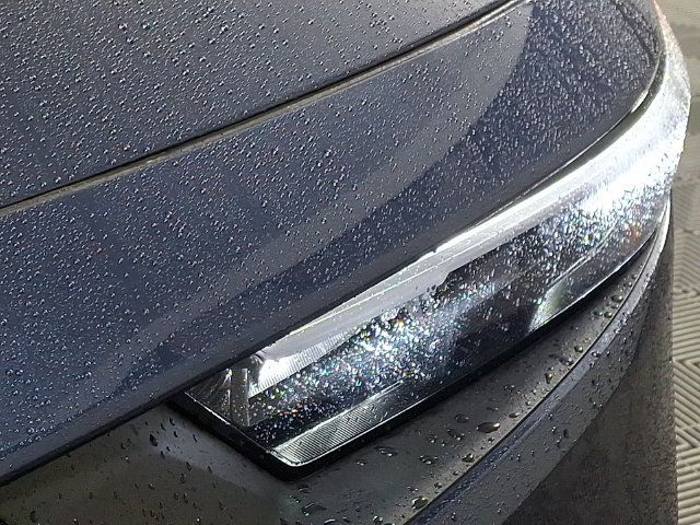Used 2025 Honda Accord SE image 12