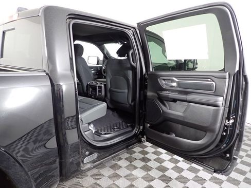 New 2026 RAM 1500 4x4 Crew Cab image 37