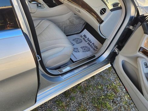 Used 2015 Mercedes-Benz S 550 Sedan image 5