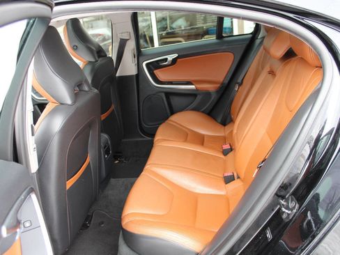 Used 2012 Volvo S60 T5 image 13