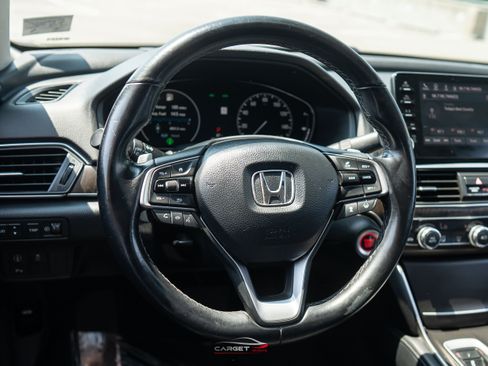 Used 2018 Honda Accord Touring image 22