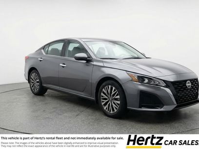 Used 2025 Nissan Altima 2.5 SV