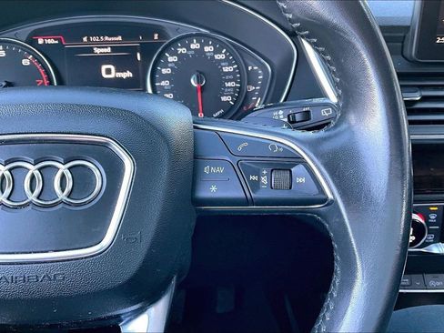 Used 2019 Audi Q5 2.0T Premium image 12