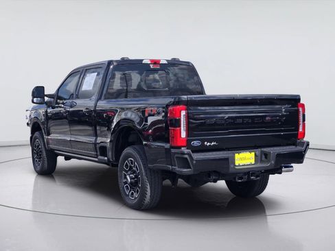 Used 2025 Ford F250 Platinum AWD/4WD image 8