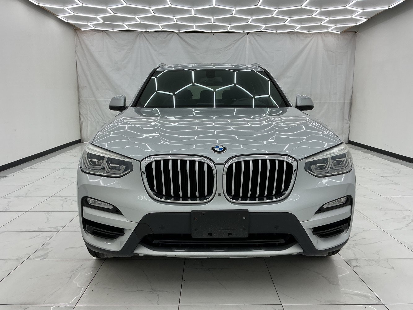 Used 2018 BMW X3 xDrive30i AWD/4WD image 5