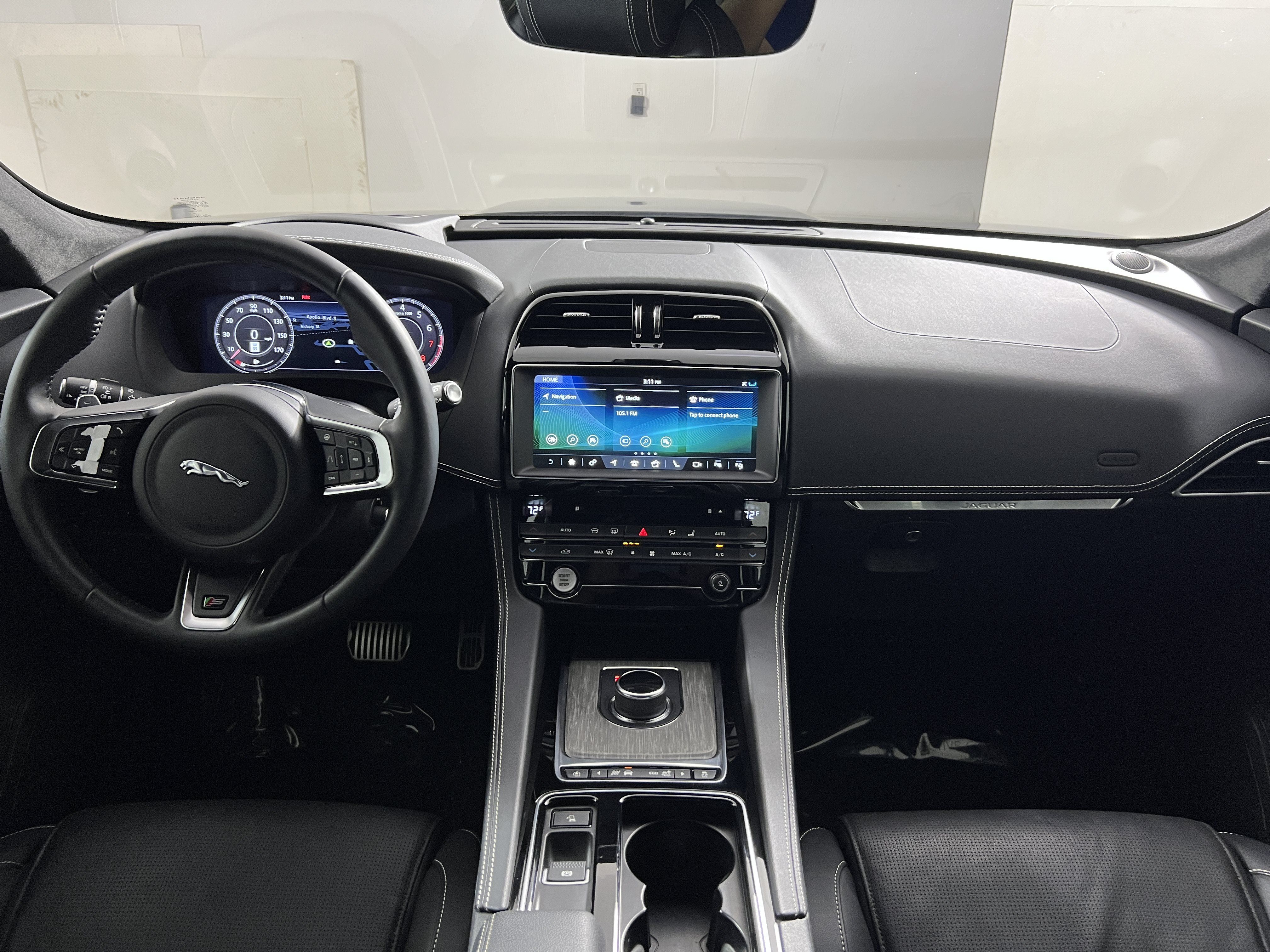 Used 2019 Jaguar F-PACE S AWD/4WD image 11