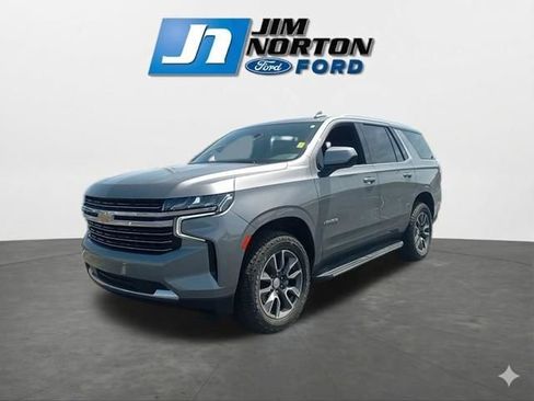 Used 2021 Chevrolet Tahoe LT w/ Rear Media and Nav Package image 4