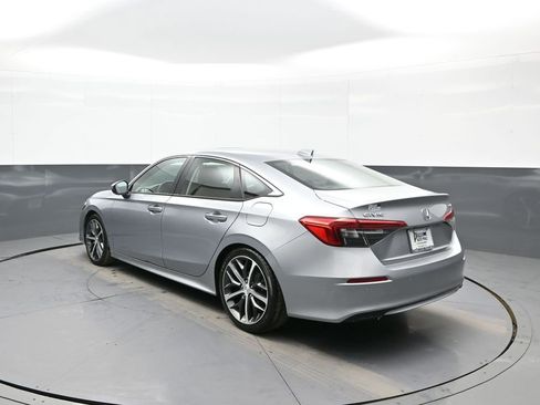 Used 2023 Honda Civic Touring image 8