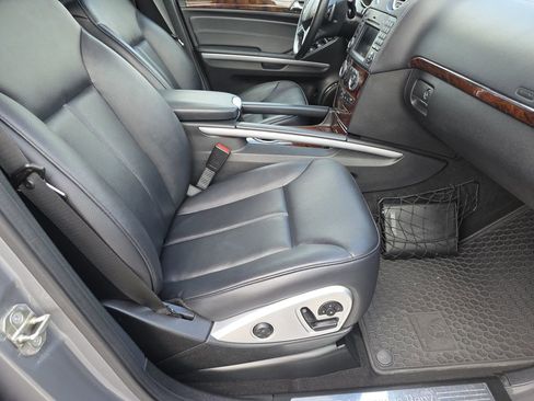 Used 2010 Mercedes-Benz GL 450 4MATIC image 18