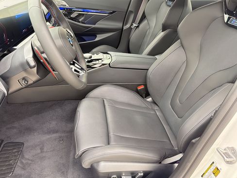 New 2027 BMW M5 w/ Carbon Package AWD/4WD image 5
