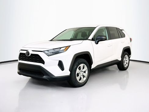 Used 2024 Toyota RAV4 LE image 3