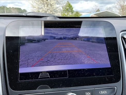 Used 2024 Chevrolet Malibu LT image 14